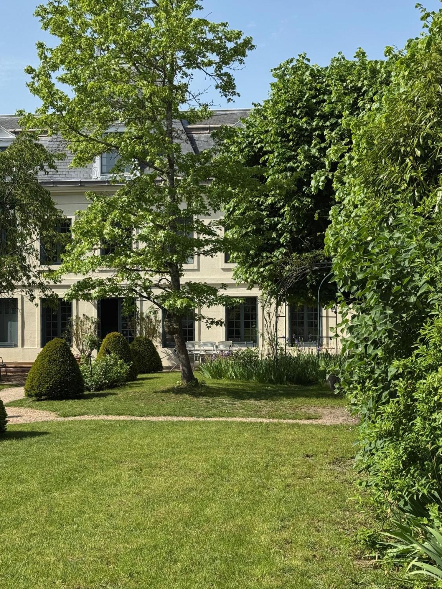 Le Vieux Manoir Villa Amboise Exterior photo
